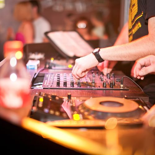 Formation DJ Toulouse en présentiel éligible CPF